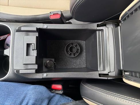 Used 2024 Subaru Outback Limited image 18