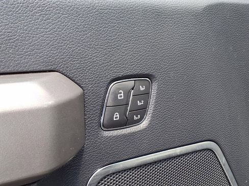 Used 2022 Ford F250 Platinum AWD/4WD image 30
