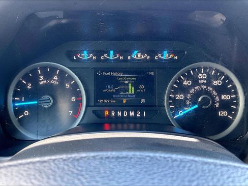 Used 2017 Ford F150 XLT w/ Equipment Group 302A Luxury RWD image 17