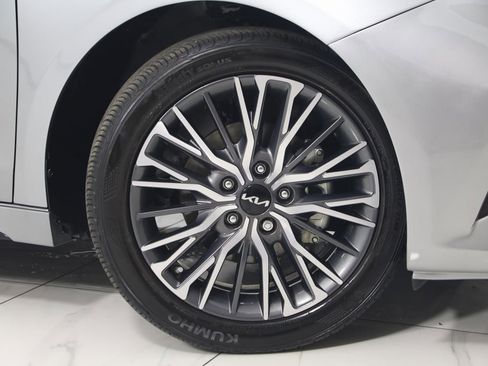 Used 2022 Kia Forte GT-Line w/ GT-Line Technology Package image 14