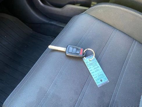 Used 2018 Honda CR-V LX image 30