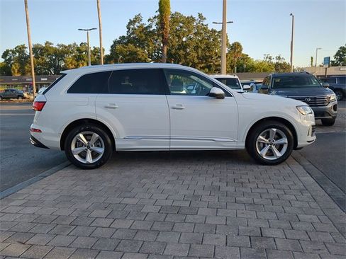 Used 2024 Audi Q7 2.0T Premium Plus image 3