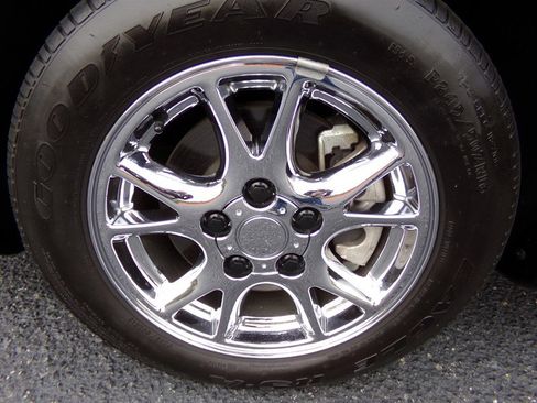 Used 2002 Chevrolet Camaro Z28 image 22