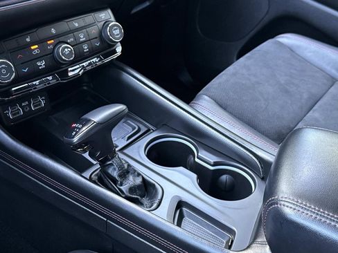 Used 2022 Dodge Durango R/T w/ Blacktop Package image 7