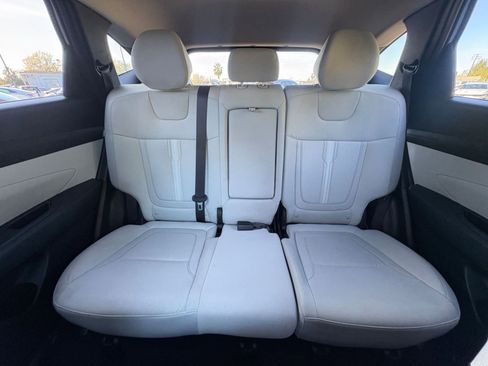 Used 2025 Hyundai Tucson SEL image 40