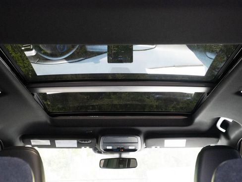 Used 2024 Ford Explorer ST w/ Equipment Group 401A AWD/4WD image 15