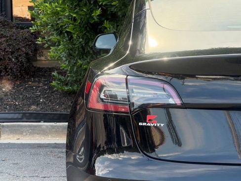 Used 2022 Tesla Model 3 Long Range AWD/4WD image 14
