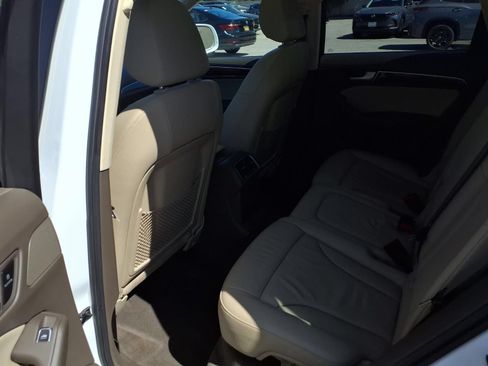 Used 2015 Audi Q5 2.0T Premium AWD/4WD image 18