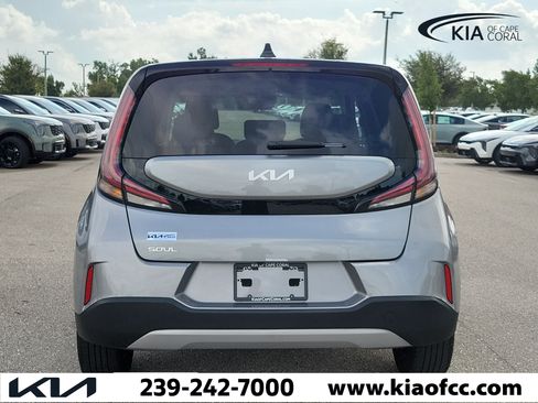 Certified 2024 Kia Soul LX FWD image 5