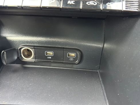 Used 2021 Kia K5 LXS image 19