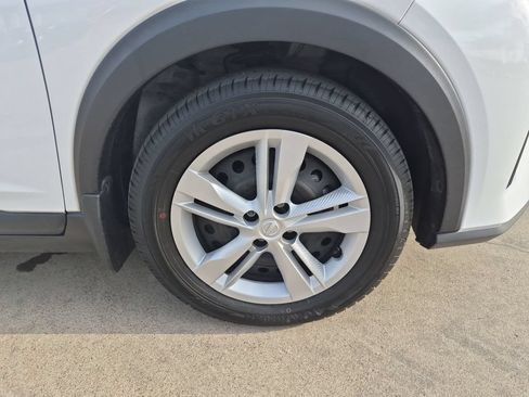 Used 2024 Nissan Kicks S FWD image 10