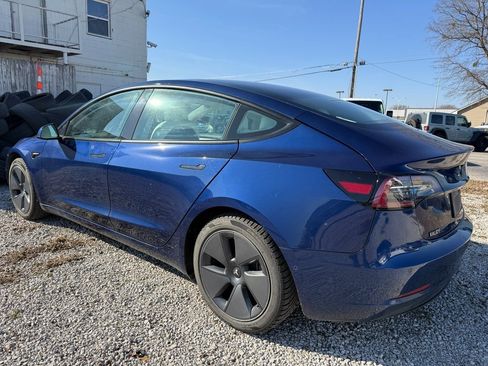 Used 2021 Tesla Model 3 Long Range image 32