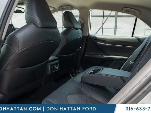 Used 2024 Toyota Camry XSE FWD image 20