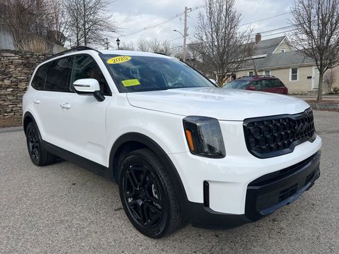Used 2025 Kia Telluride EX X-Line image 8