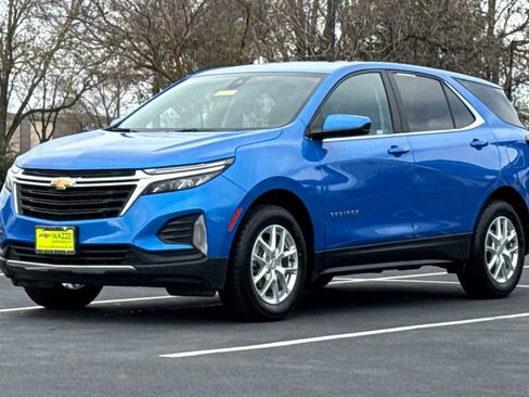 Used 2024 Chevrolet Equinox LT AWD/4WD image 16