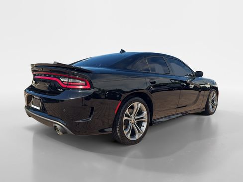Used 2022 Dodge Charger R/T RWD image 3