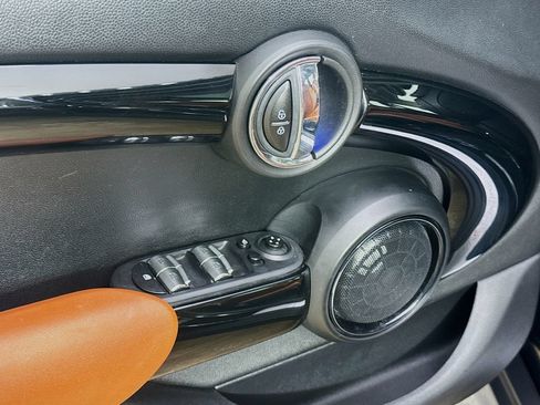 Used 2019 MINI Cooper S FWD image 22