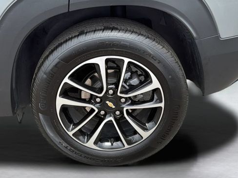 Used 2025 Chevrolet TrailBlazer LT FWD image 22