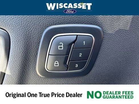 Used 2025 Ford Escape ST-Line Select w/ Tech Pack #2 AWD/4WD image 24