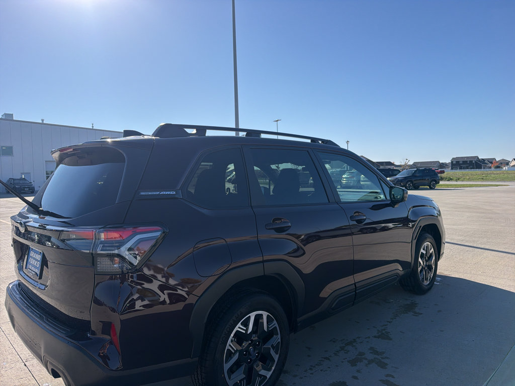 New 2026 Subaru Forester Premium AWD/4WD image 5