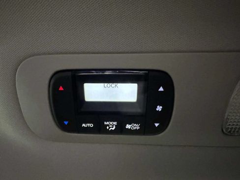 Used 2025 Honda Odyssey EX-L image 13