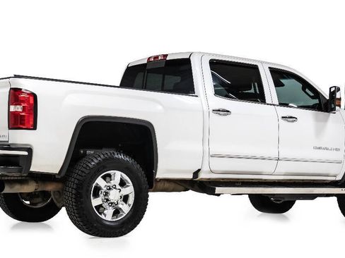 Used 2018 GMC Sierra 3500 Denali w/ Duramax Plus Package AWD/4WD image 3