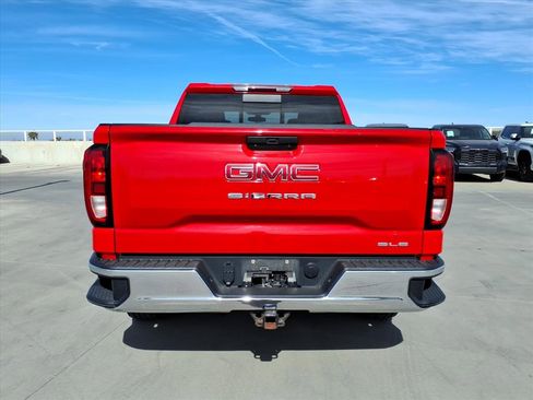 Used 2020 GMC Sierra 1500 SLE w/ SLE Value Package image 6
