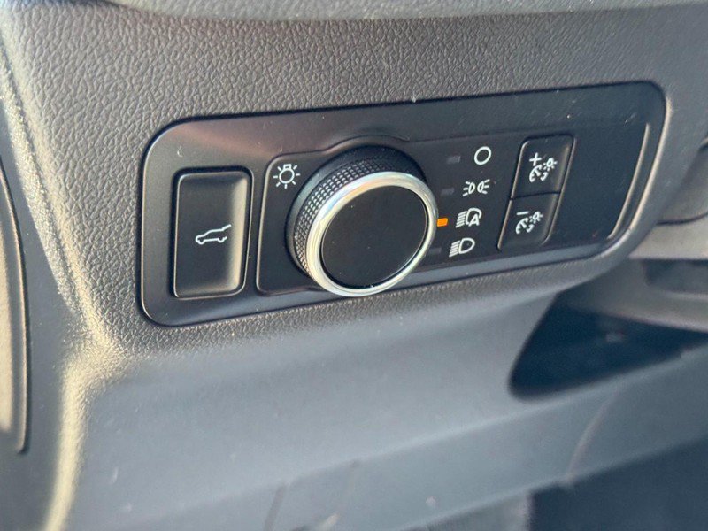 Used 2023 Ford Escape Active AWD/4WD image 17