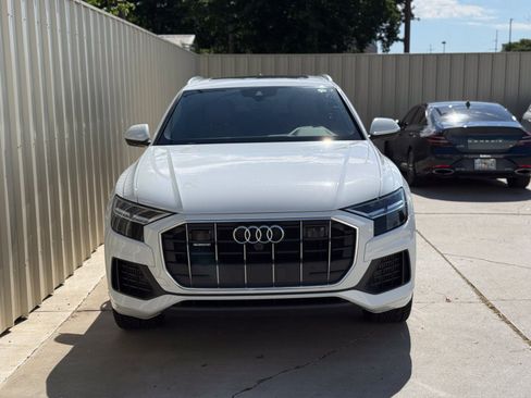 Used 2019 Audi Q8 Premium Plus AWD/4WD image 2