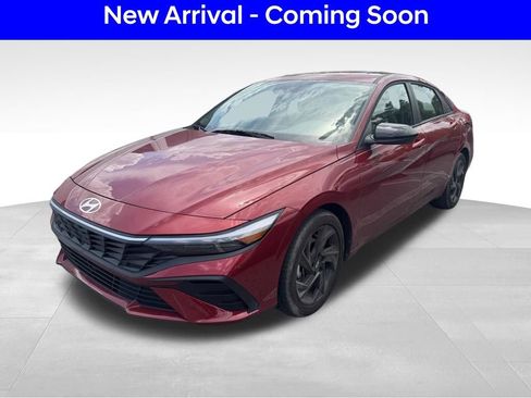 Used 2026 Hyundai Elantra Sport FWD image 1