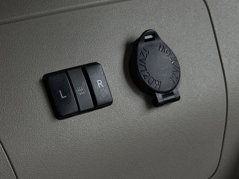 Used 2012 Toyota Prius Four image 29