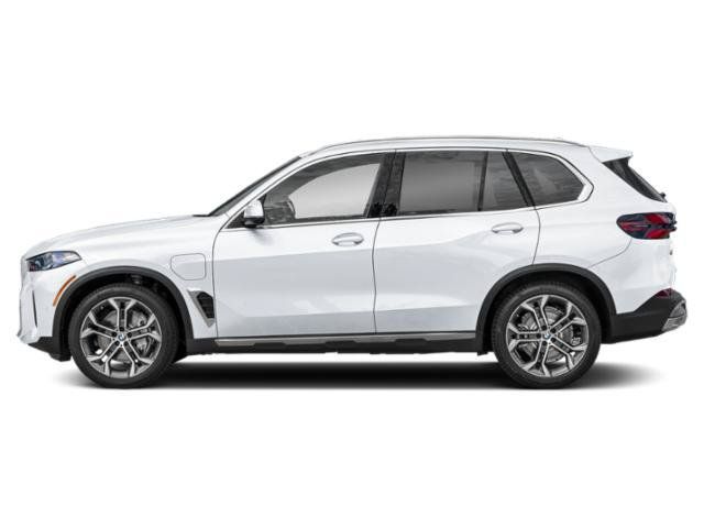 Used 2026 BMW X5 xDrive50e w/ M Sport Package AWD/4WD image 3