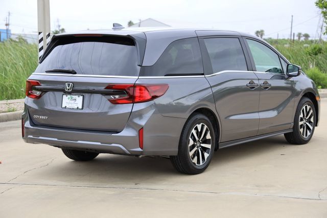New 2026 Honda Odyssey EX-L image 8