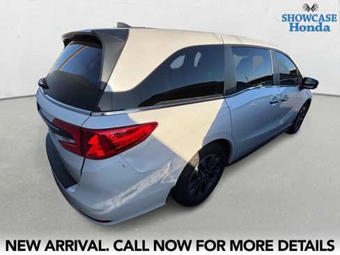 Used 2024 Honda Odyssey EX-L image 5
