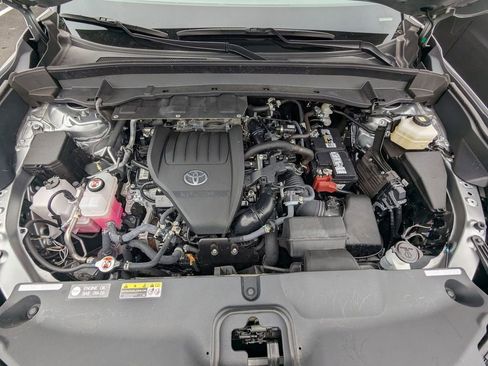Used 2025 Toyota Grand Highlander AWD image 36