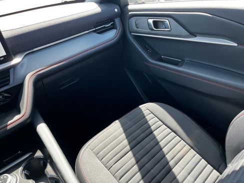 New 2025 Ford Explorer ST-Line w/ Premium Package image 9