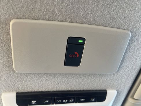 Used 2024 Nissan Kicks SR image 22