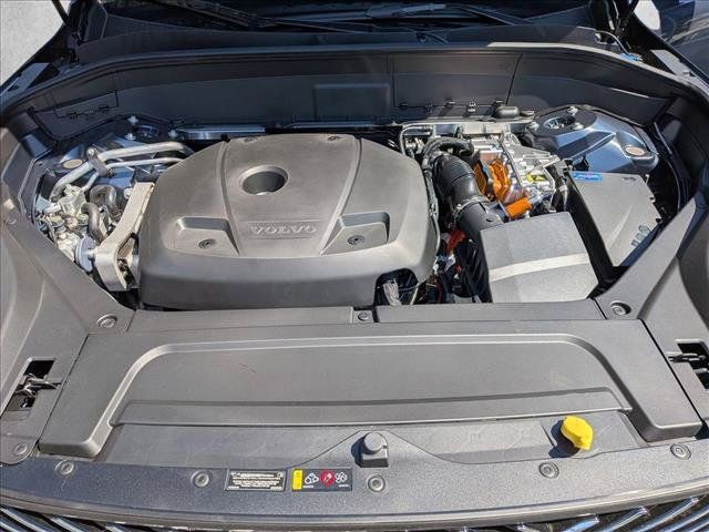 New 2026 Volvo XC90 T8 Core w/ Protection Package Premier AWD/4WD image 19