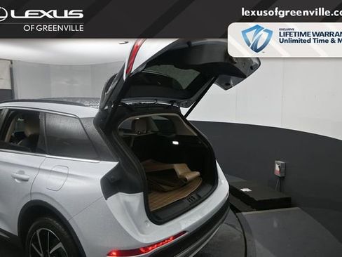 Used 2025 Lincoln Corsair Reserve FWD image 28