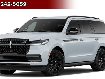 New 2026 Lincoln Navigator Reserve w/ Jet Appearance Package