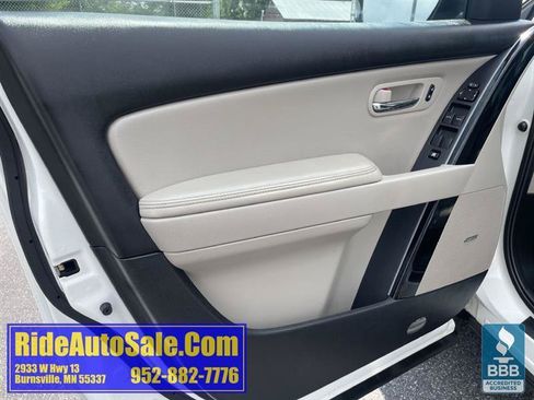 Used 2012 MAZDA CX-9 Touring w/ Moonroof & Bose Audio Pkg AWD/4WD image 9