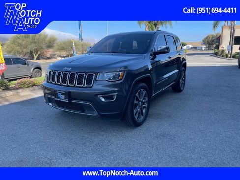 Used 2018 Jeep Grand Cherokee Limited RWD image 1