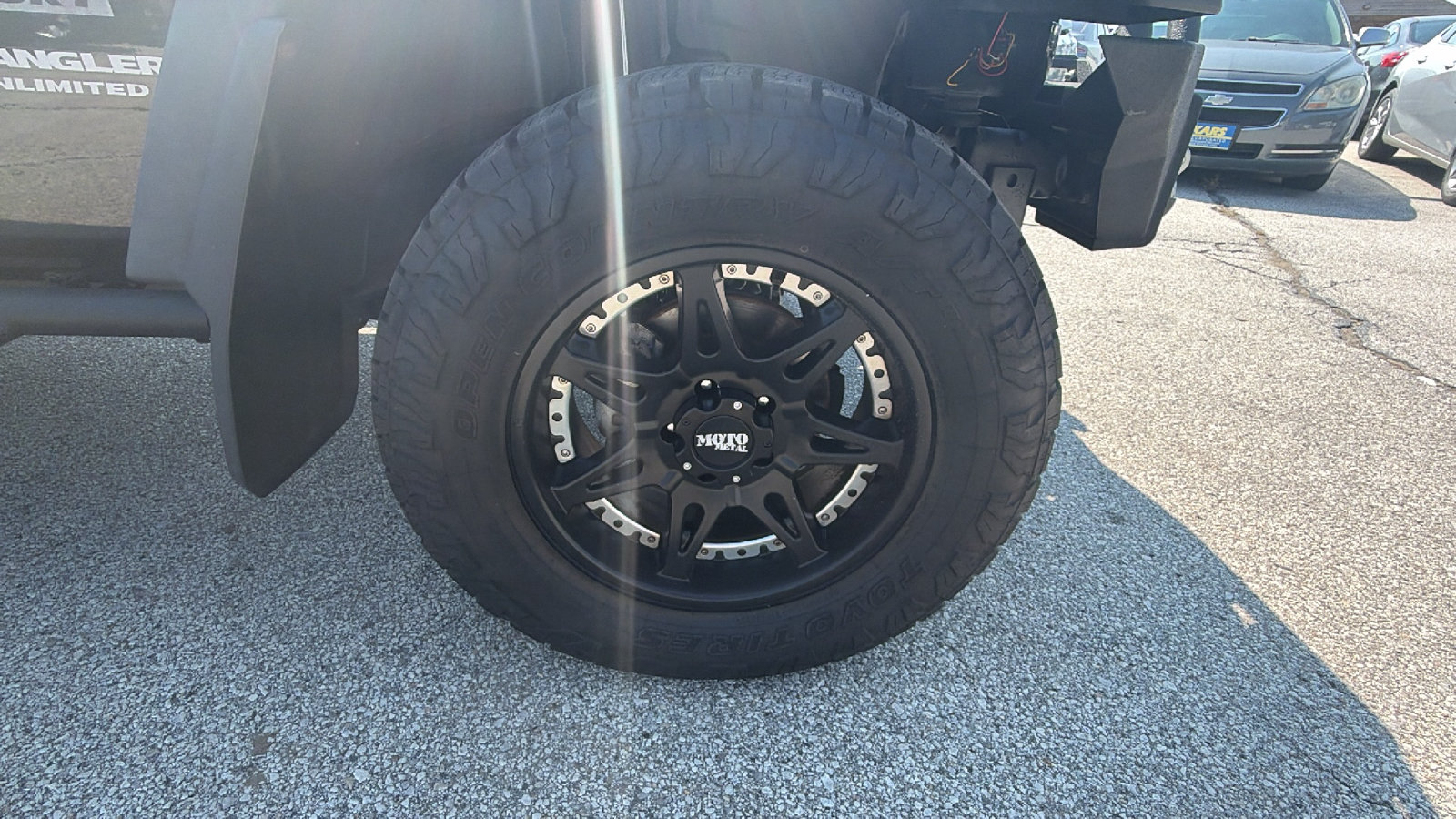 Used 2013 Jeep Wrangler Unlimited Sport w/ Connectivity Group AWD/4WD image 9