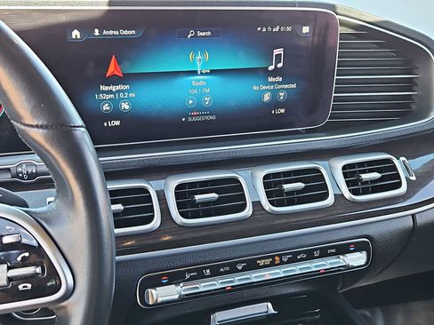 Used 2022 Mercedes-Benz GLS 450 4MATIC image 26