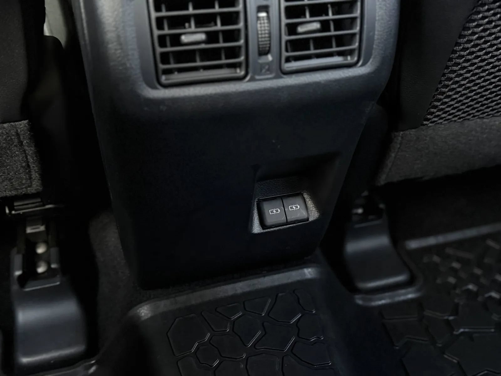 Used 2023 Toyota 4Runner TRD Pro AWD/4WD image 43