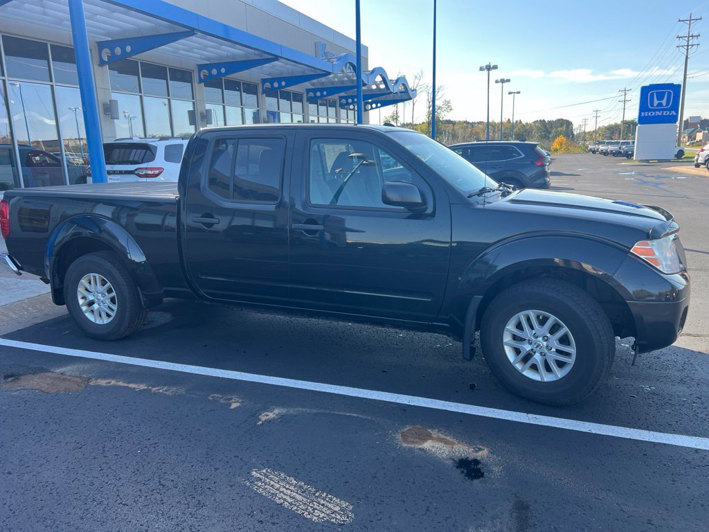Used 2018 Nissan Frontier SV w/ Value Truck Package AWD/4WD image 3