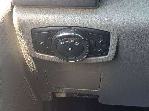 Used 2022 Ford F250 XLT AWD/4WD image 17