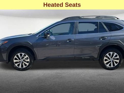 Certified 2025 Subaru Outback Premium image 5