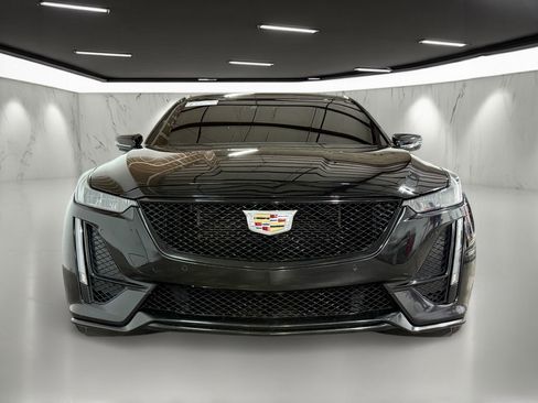 Certified 2023 Cadillac CT5 V image 6