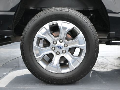 Used 2023 Ford F150 Platinum w/ Equipment Group 701A High AWD/4WD image 18